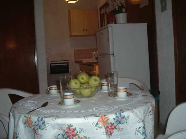 Karamali Green Danilia Villas Гувия Екстериор снимка